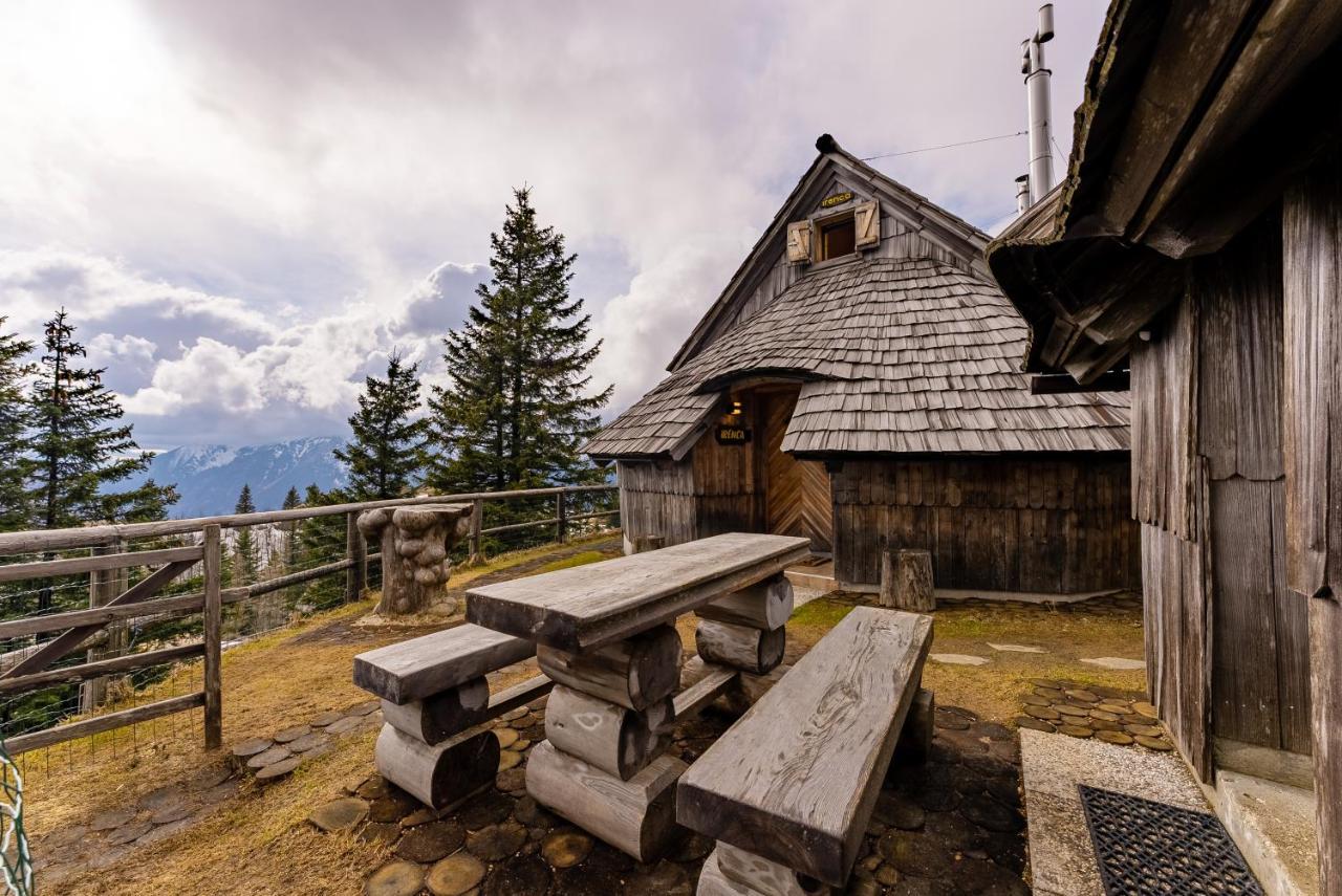 Alpine Chalet Velika Planina - Irenca - I Feel Alps Stahovica المظهر الخارجي الصورة